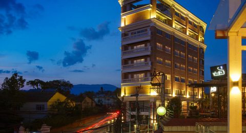 HOTEL AMBASSADOR